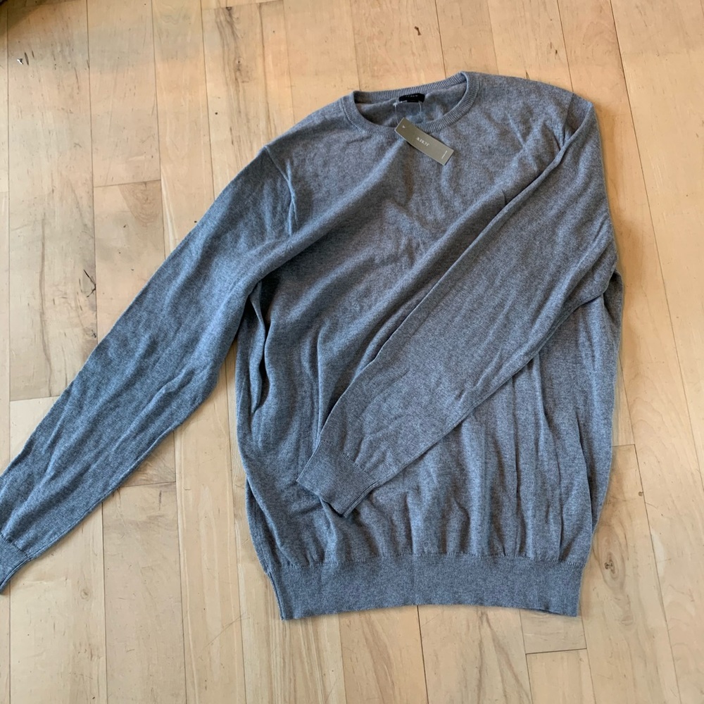 J Crew Men’s XLT Sweater NWT